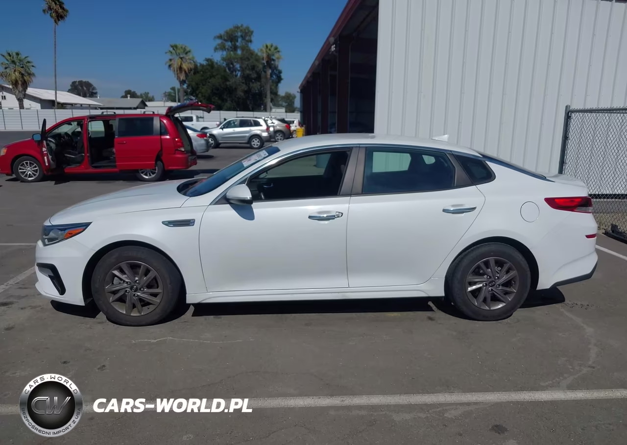 2020 Kia Optima Lx VIN:5XXGT4L36LG402742 - 14