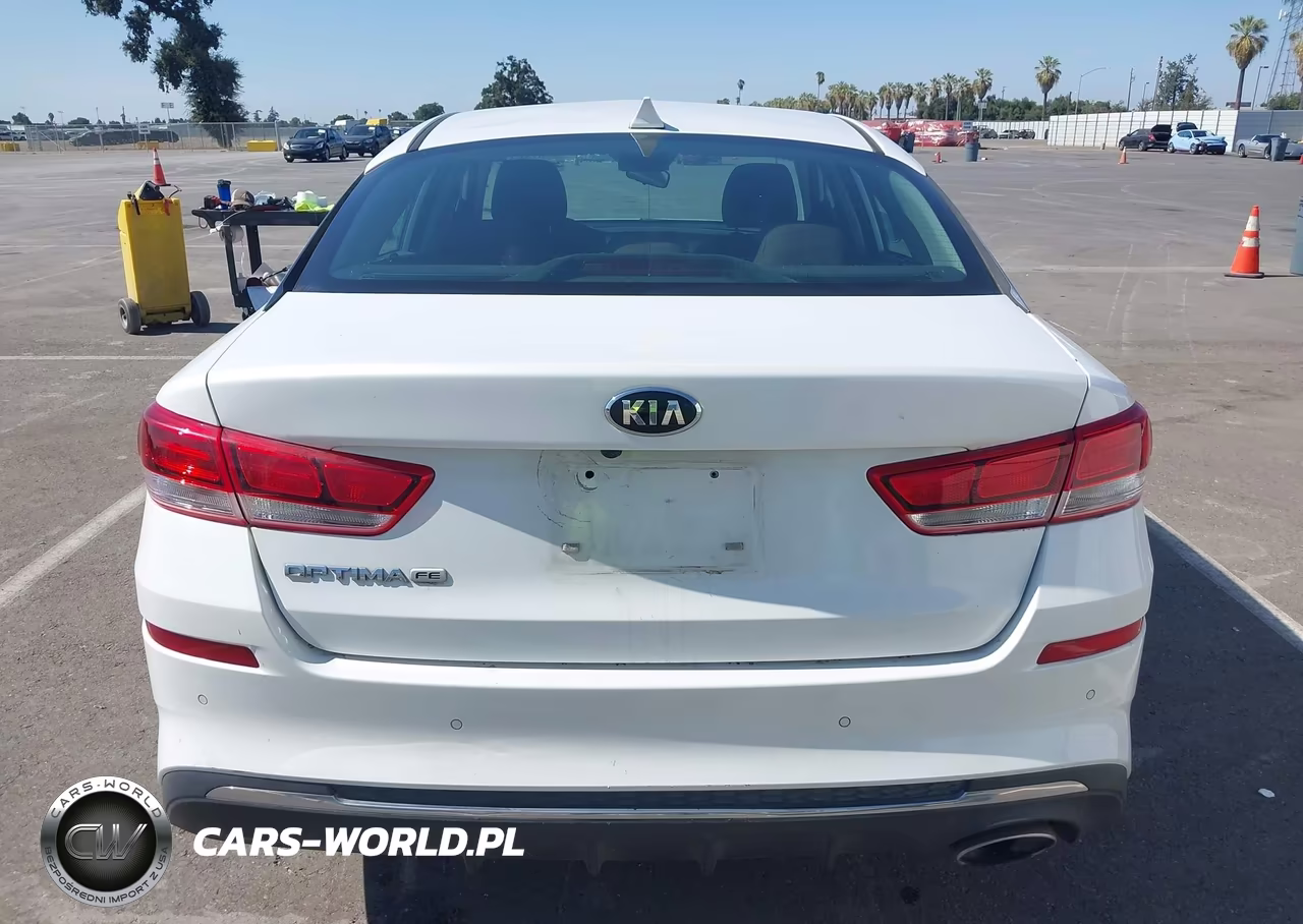 2020 Kia Optima Lx VIN:5XXGT4L36LG402742 - 16