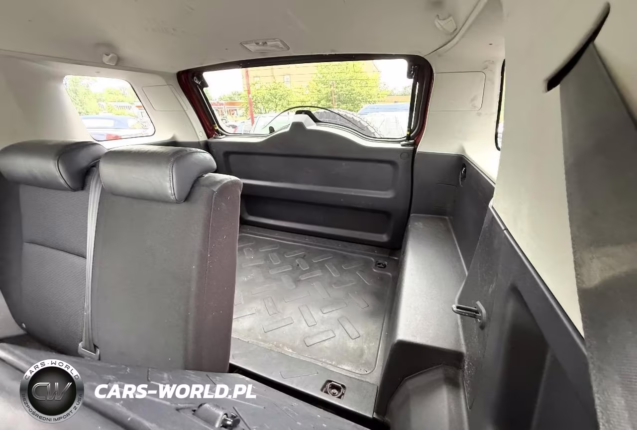 2008 Toyota Fj Cruiser VIN:JTEBU11F68K030590 - 13