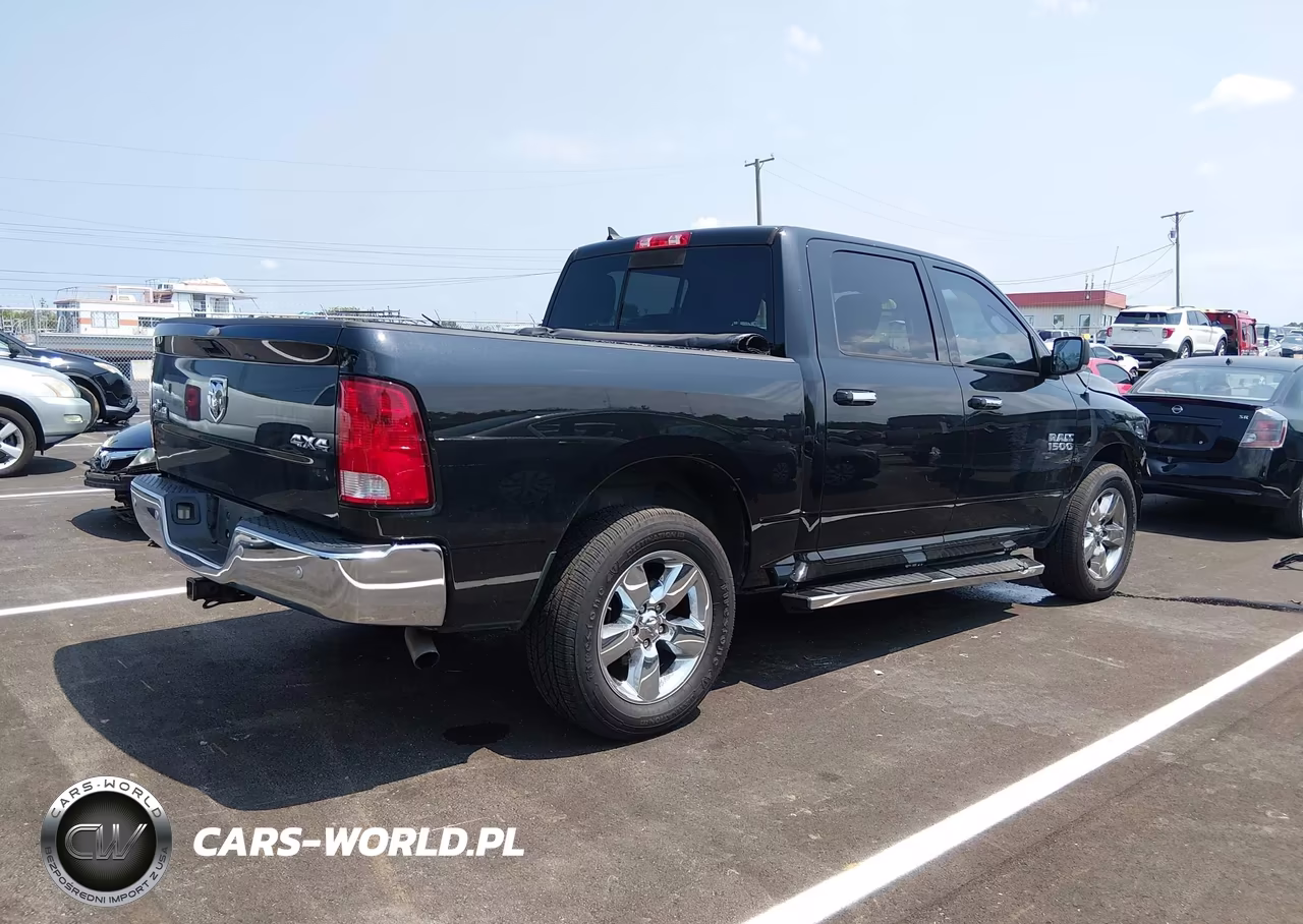 2017 Ram 1500 Big Horn 4X4 5'7 Box VIN:1C6RR7LG3HS636045 - 4