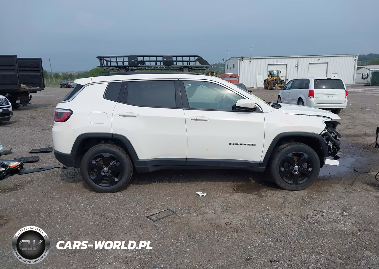 2020 Jeep Compass Latitude 4X4 VIN:3C4NJDBB6LT149402 - 14