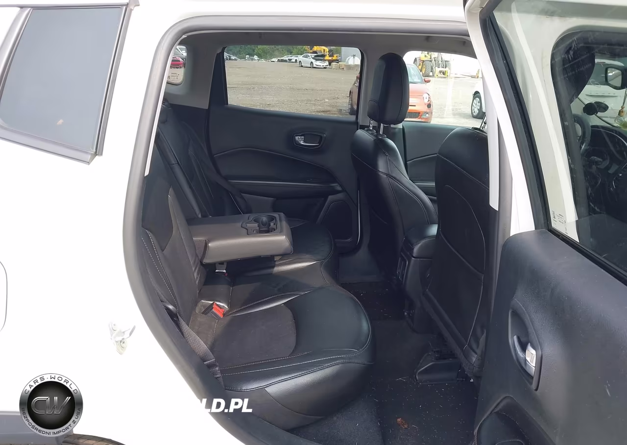 2020 Jeep Compass Latitude 4X4 VIN:3C4NJDBB6LT149402 - 8