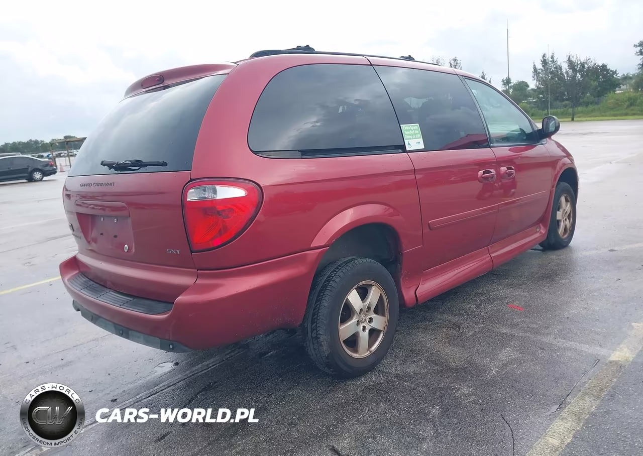 2007 Dodge Grand Caravan Sxt VIN:2D4GP44L37R313889 - 4