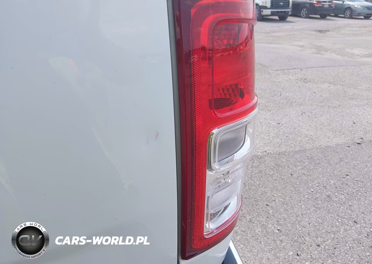2020 Ram 2500 Tradesman 4X4 6'4 Box VIN:3C6TR5CJ0LG243321 - 12