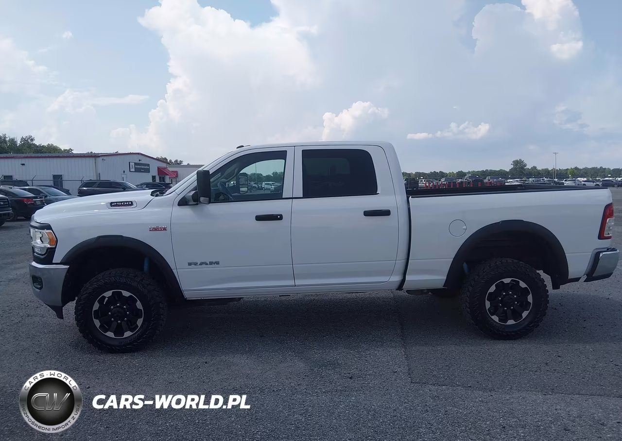 2020 Ram 2500 Tradesman 4X4 6'4 Box VIN:3C6TR5CJ0LG243321 - 17