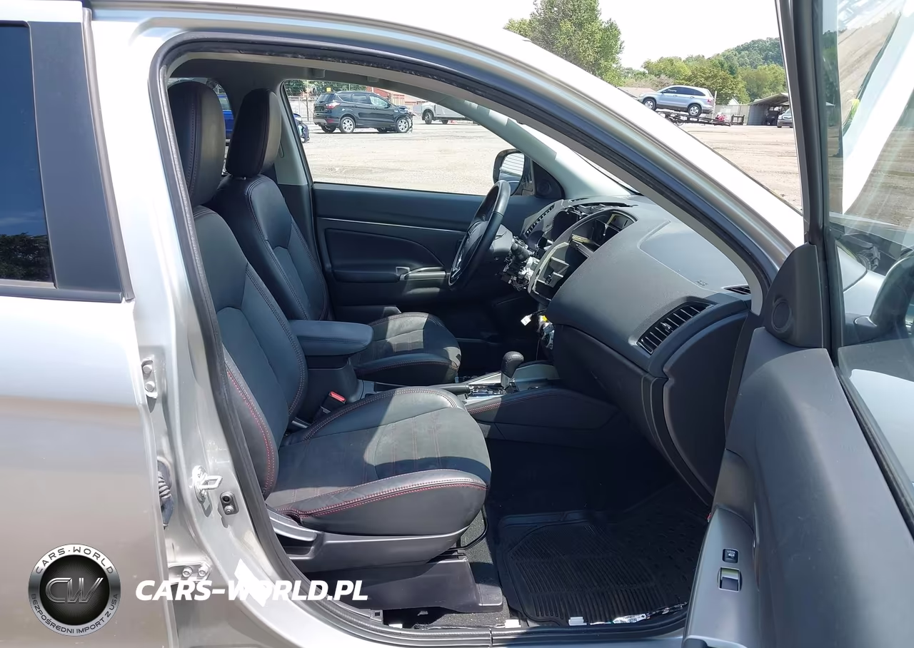 2023 Mitsubishi Outlander Sport VIN:JA4ARUAU2PU015843 - 5