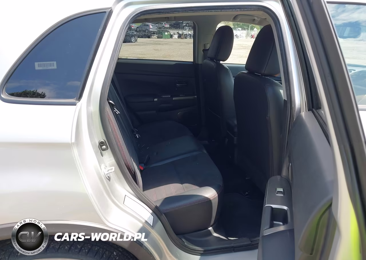 2023 Mitsubishi Outlander Sport VIN:JA4ARUAU2PU015843 - 8