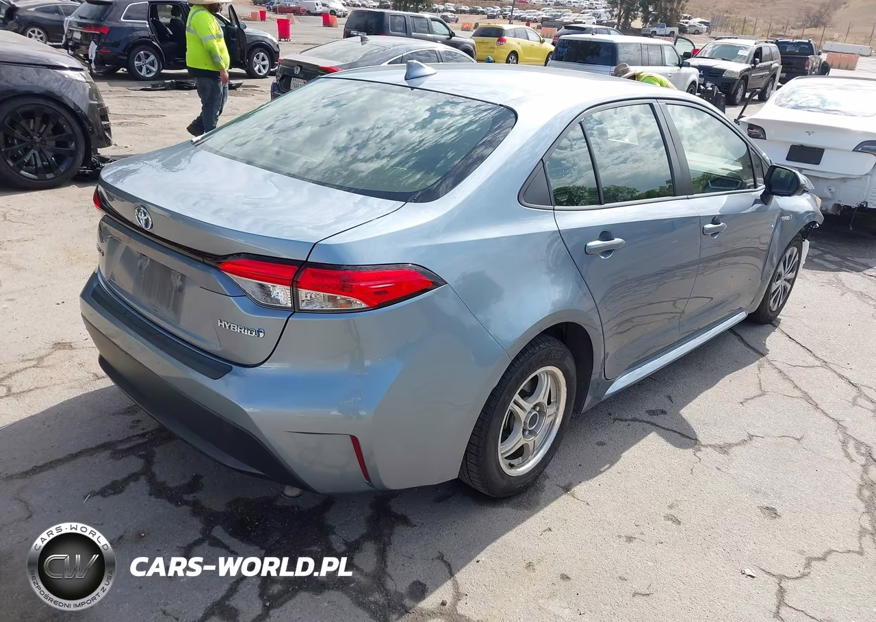 2020 Toyota Corolla Hybrid Le VIN:JTDEBRBE0LJ000270 - 4