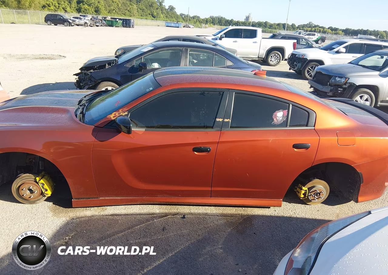 2023 Dodge Charger R-T VIN:2C3CDXCT7PH598596 - 13