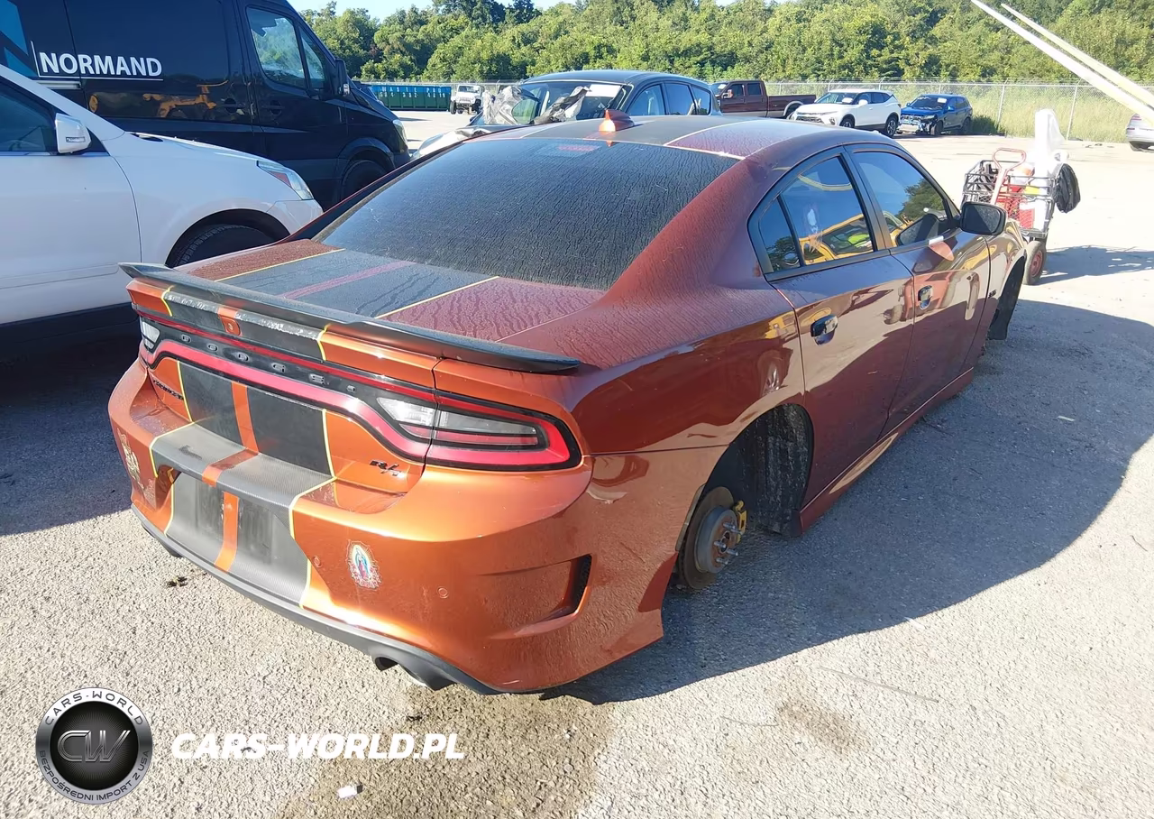 2023 Dodge Charger R-T VIN:2C3CDXCT7PH598596 - 4