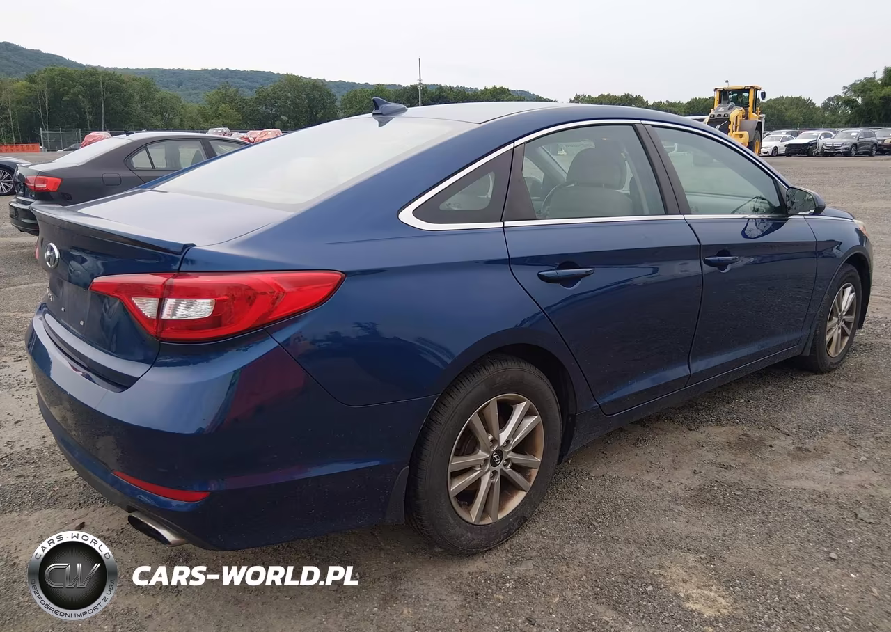 2015 Hyundai Sonata Se VIN:5NPE24AFXFH158724 - 4