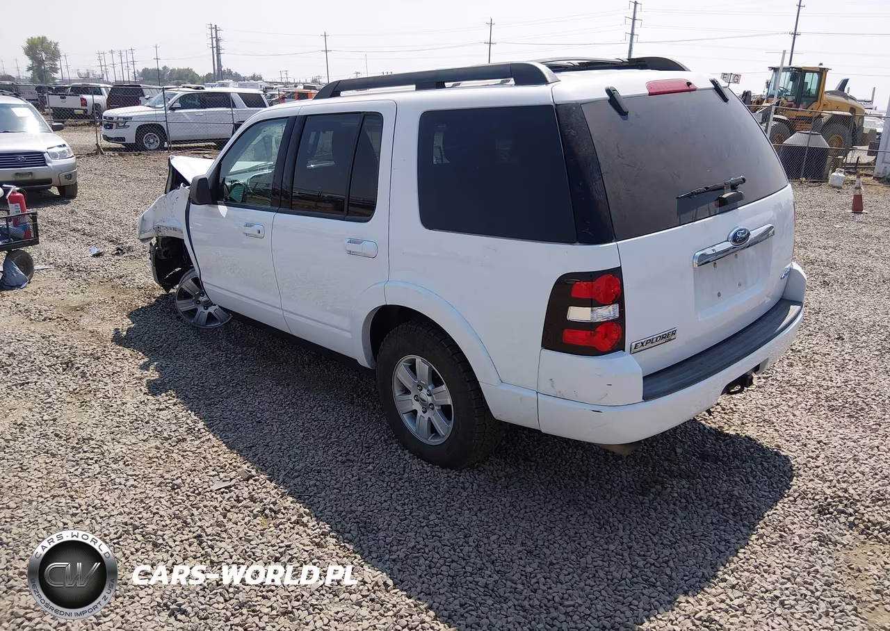2010 Ford Explorer Xlt VIN:1FMEU7DE7AUA35777 - 3