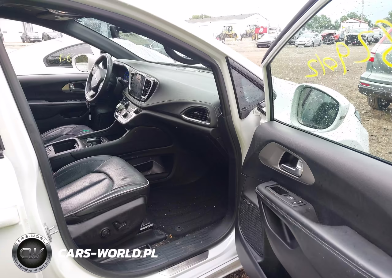 2021 Chrysler Pacifica Hybrid Limited VIN:2C4RC1S72MR517794 - 5