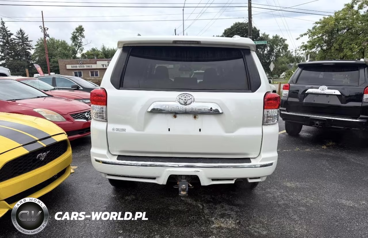2010 Toyota 4Runner Limited V6 VIN:JTEBU5JR2A5023917 - 12