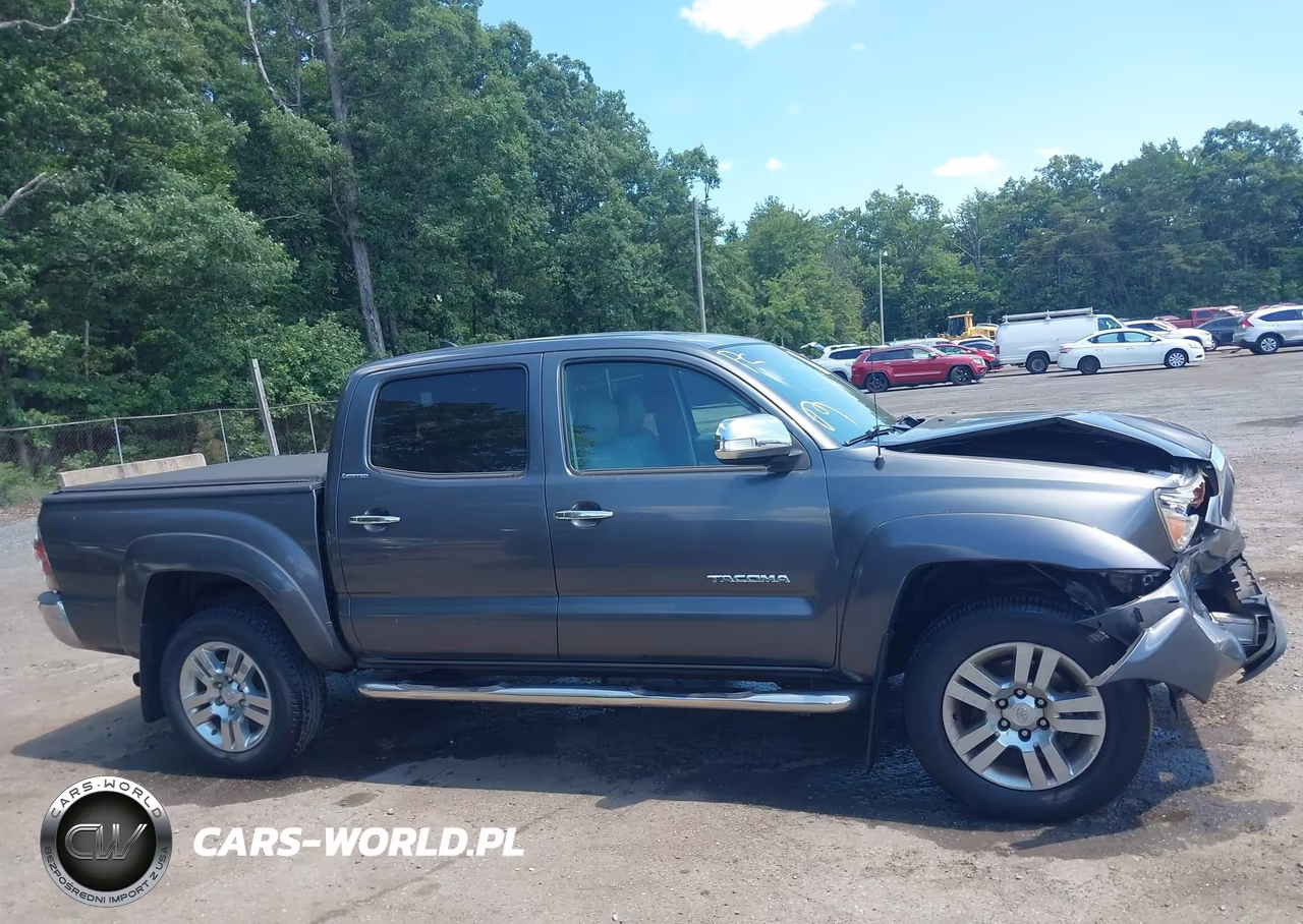 2013 Toyota Tacoma Base V6 VIN:3TMLU4EN1DM112242 - 13