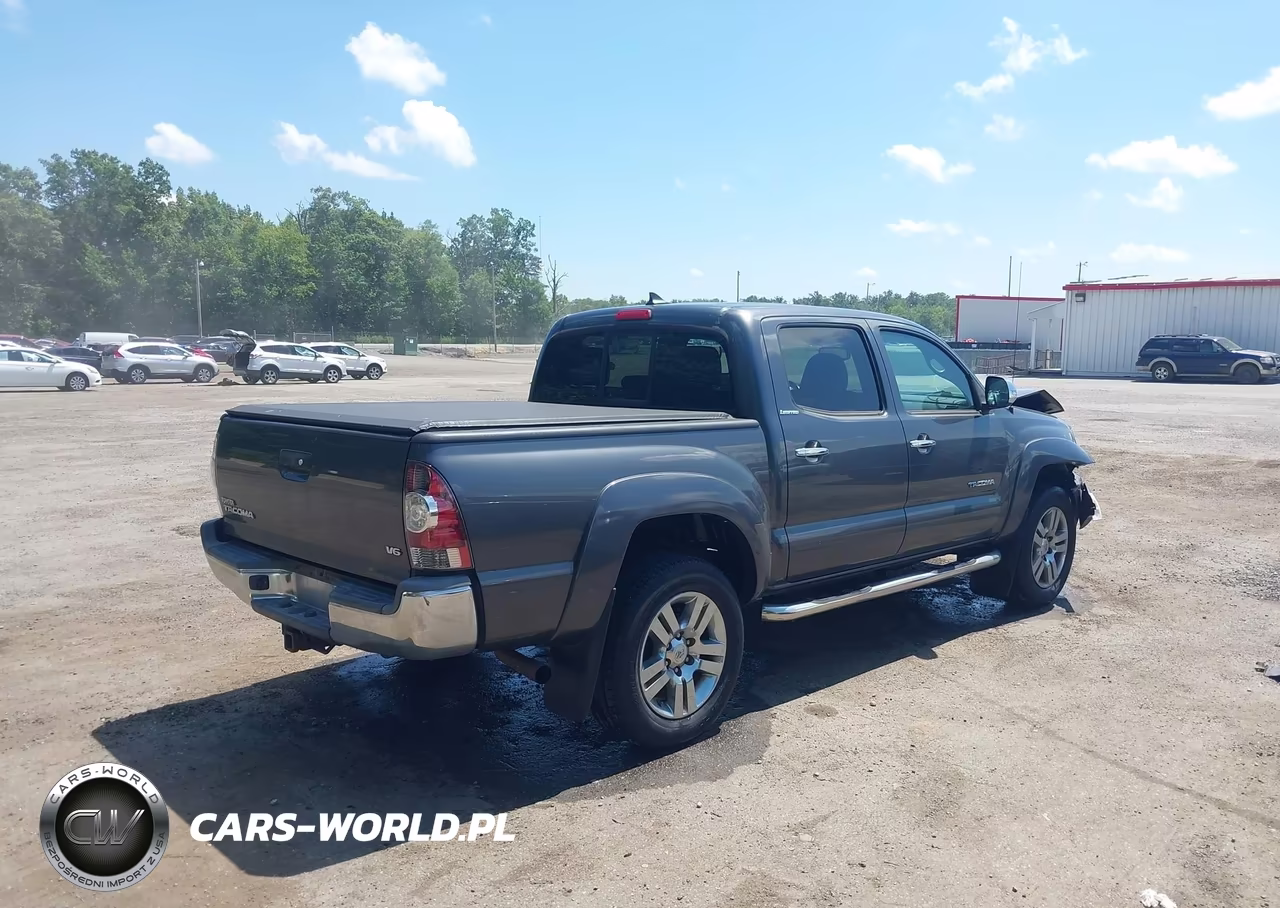 2013 Toyota Tacoma Base V6 VIN:3TMLU4EN1DM112242 - 4