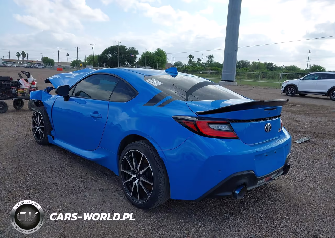 2022 Toyota Gr86 VIN:JF1ZNBC17N8750311 - 3