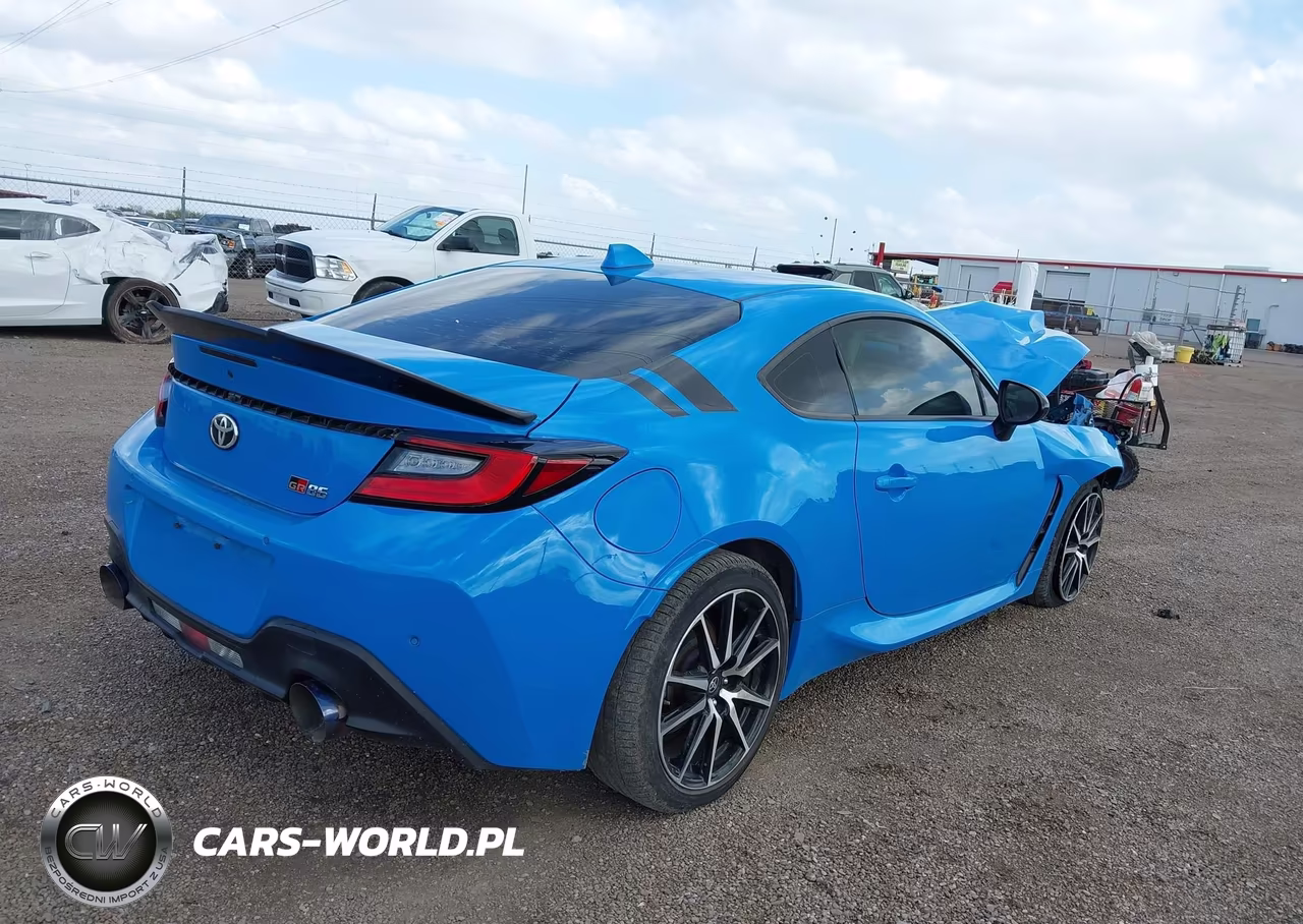 2022 Toyota Gr86 VIN:JF1ZNBC17N8750311 - 4