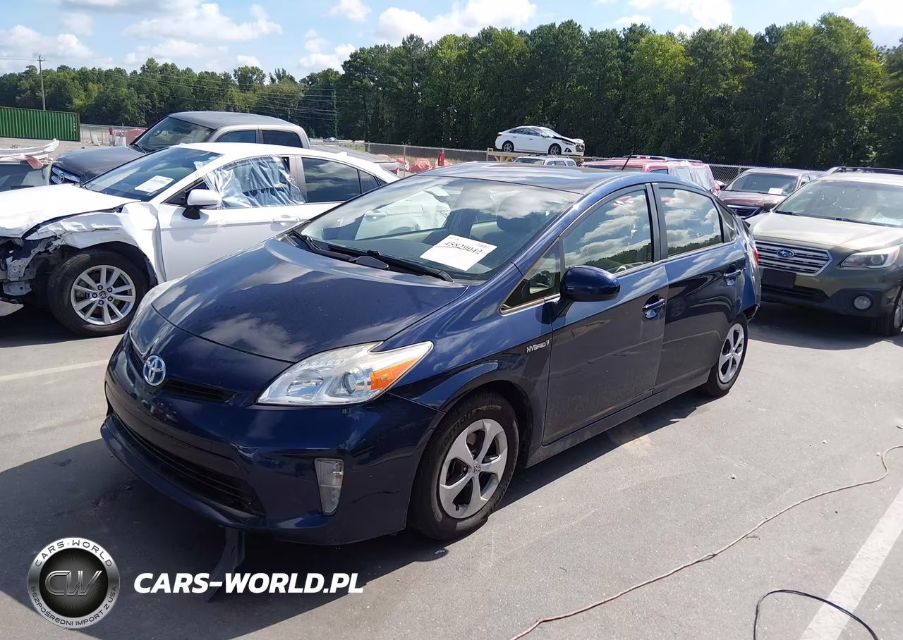 2015 Toyota Prius Two VIN:JTDKN3DUXF0446822 - 2