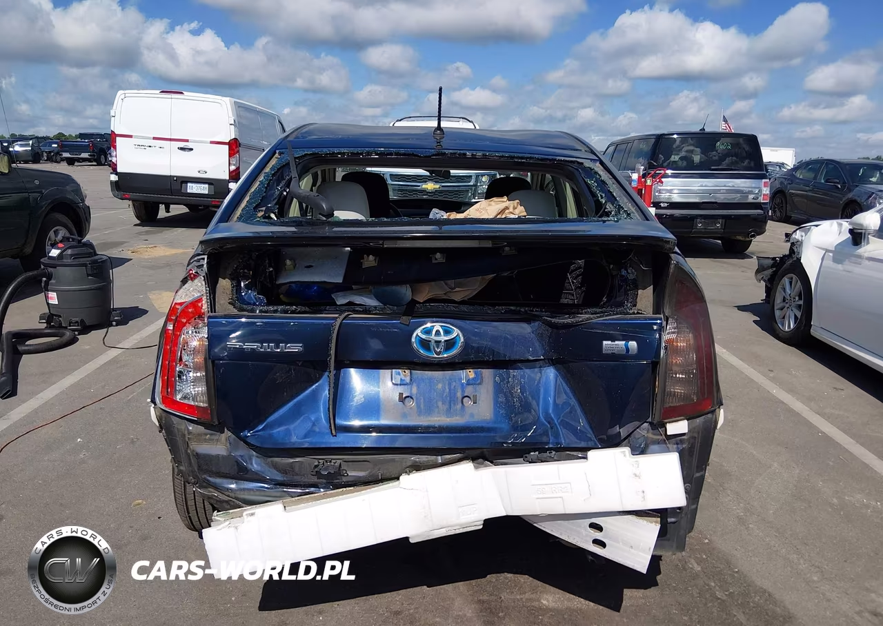 2015 Toyota Prius Two VIN:JTDKN3DUXF0446822 - 6