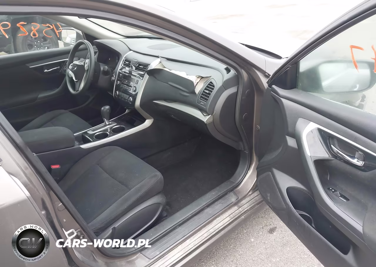2014 Nissan Altima 2.5 S VIN:1N4AL3AP4EN239155 - 5