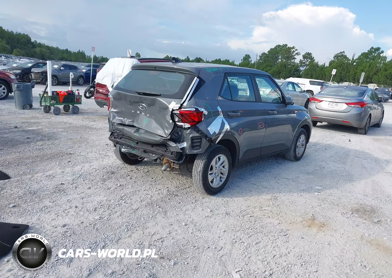 2022 Hyundai Venue Se VIN:KMHRB8A39NU160432 - 4