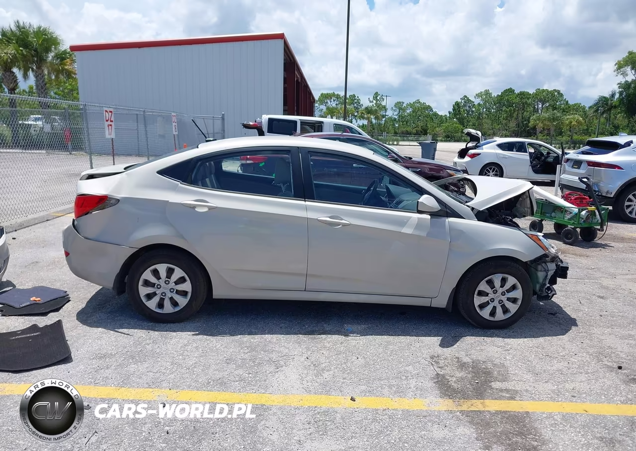 2015 Hyundai Accent Gls VIN:KMHCT4AE5FU867042 - 14