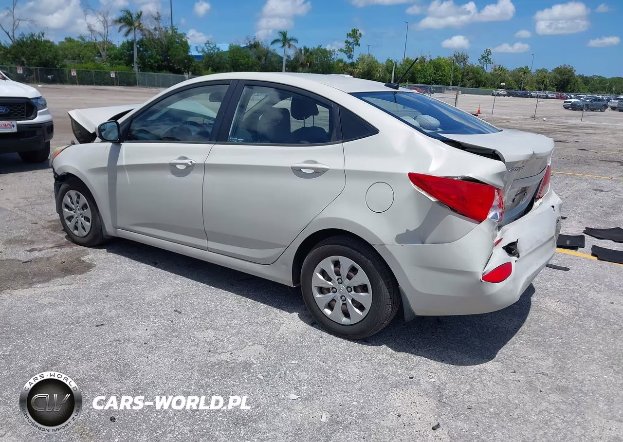 2015 Hyundai Accent Gls VIN:KMHCT4AE5FU867042 - 3