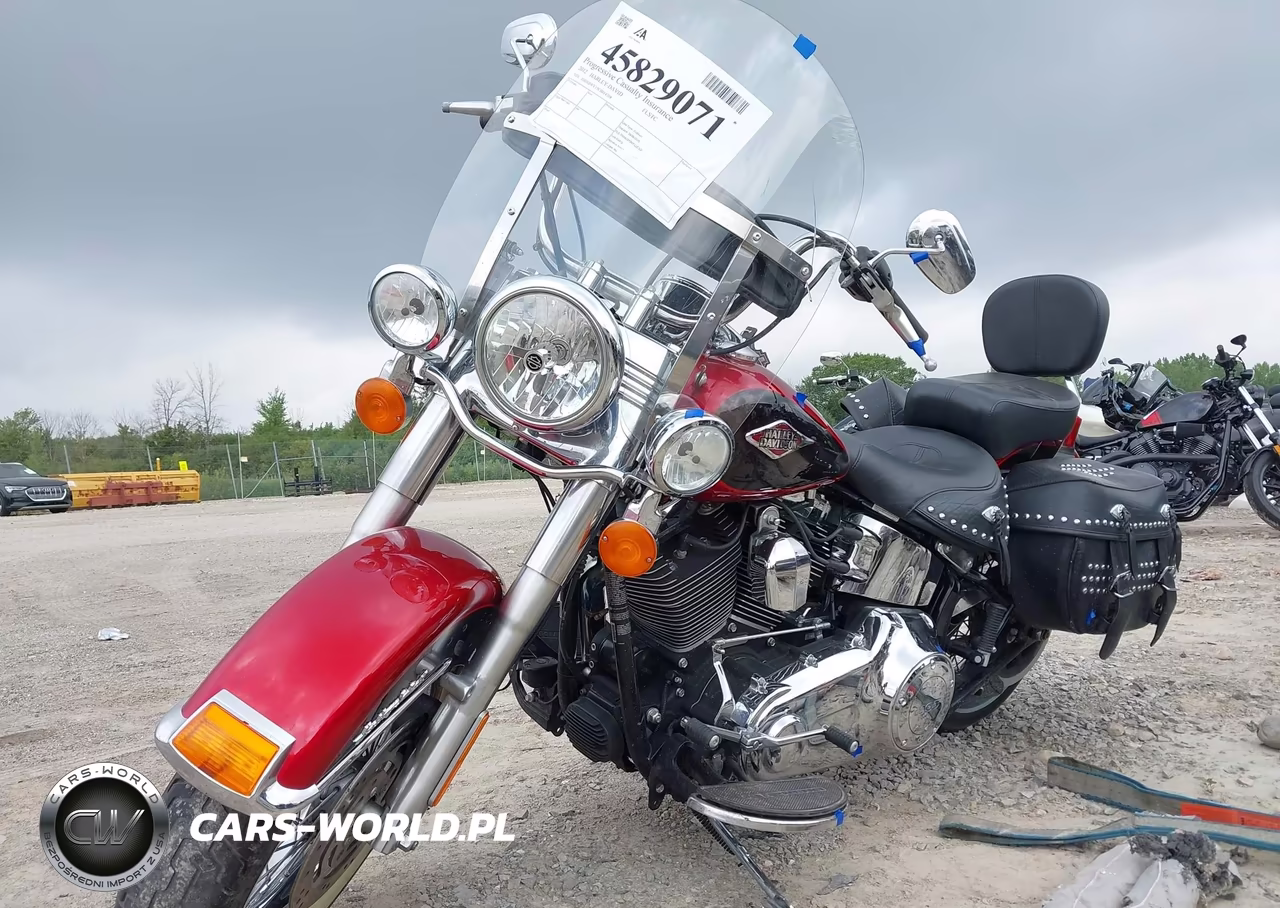 2012 Harley-Davidson Flstc Heritage Softail Classic VIN:1HD1BWV15CB014308 - 2