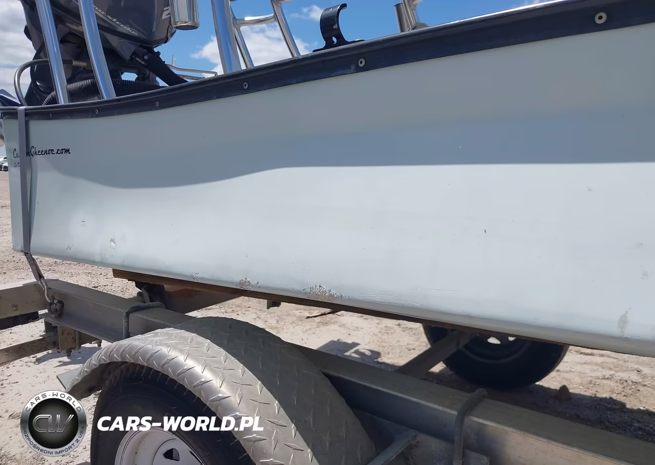 2018 Unlimited Glassworks Low Tide 25 Raptor VIN:UGW51376J718 - 19