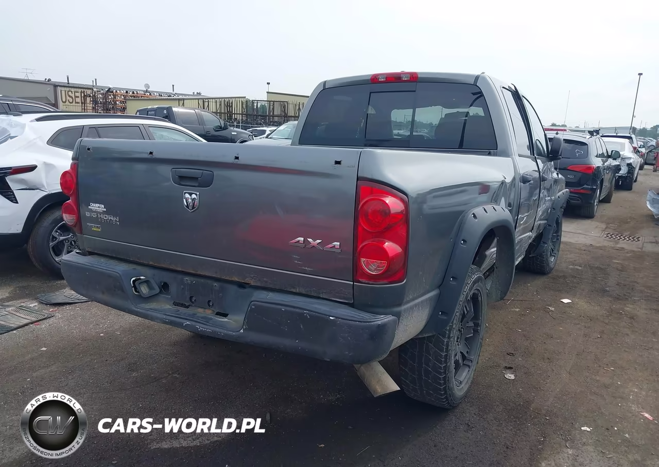 2007 Dodge Ram 1500 St-Slt VIN:1D7HU18PX7S241745 - 4
