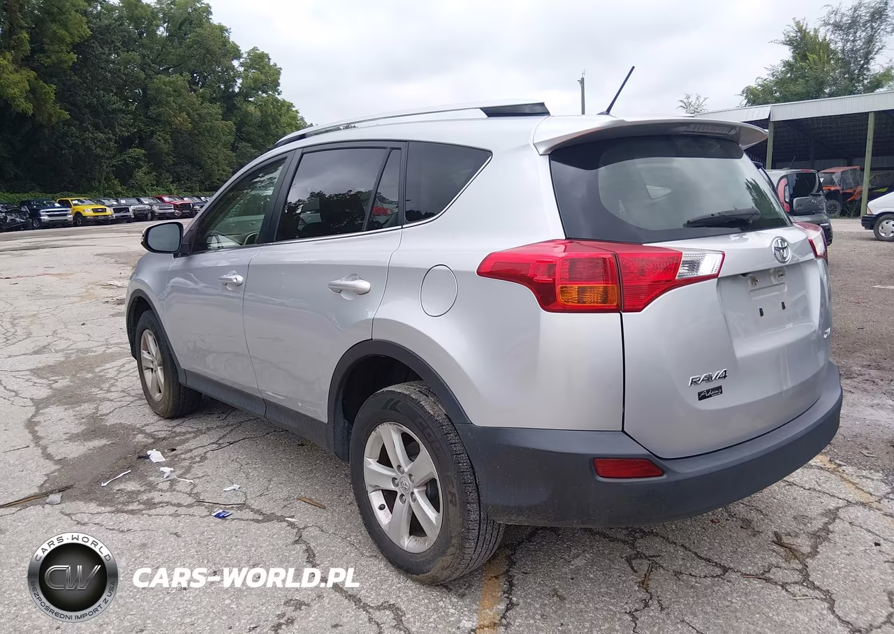 2013 Toyota Rav4 Xle VIN:JTMWFREVXDD007439 - 3