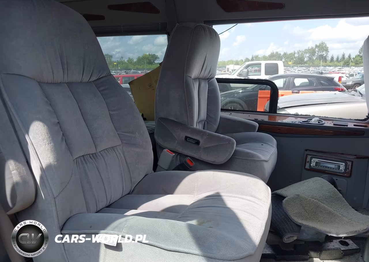 2000 Ford E-150 Recreational VIN:1FDRE14W3YHB79012 - 8