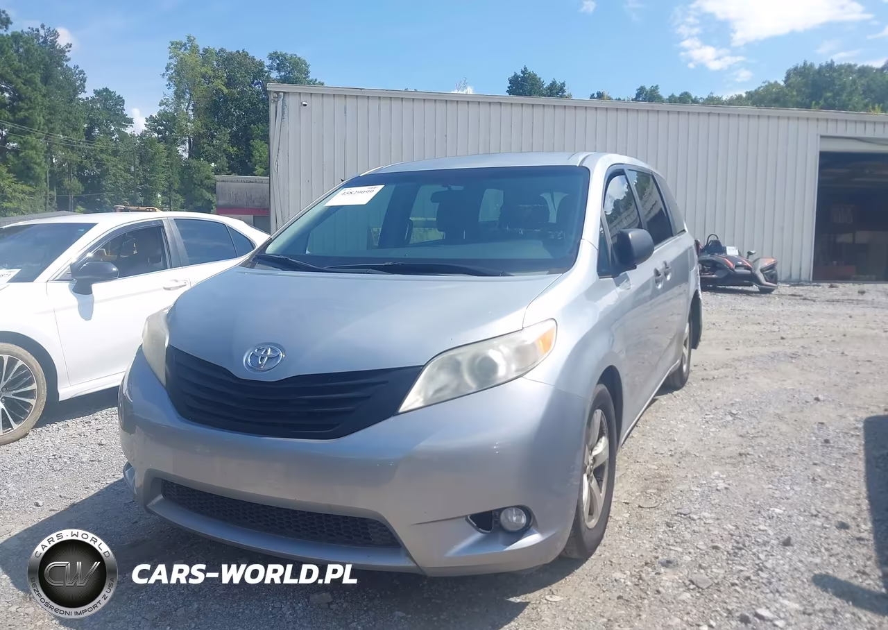 2015 Toyota Sienna L 7 Passenger VIN:5TDZK3DC7FS660579 - 2