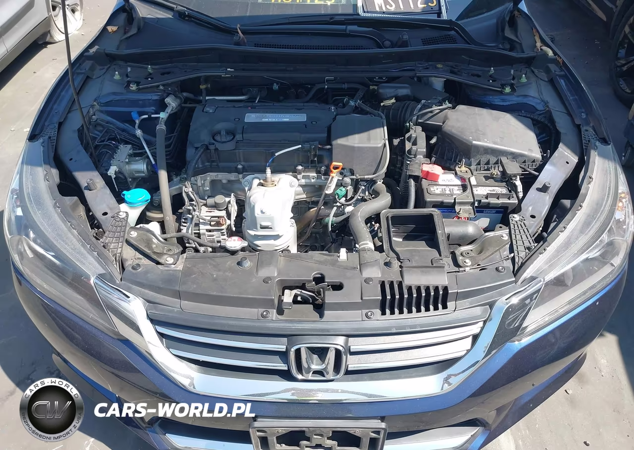2015 Honda Accord Sport VIN:1HGCR2F50FA251073 - 10