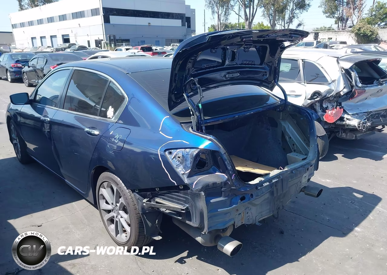 2015 Honda Accord Sport VIN:1HGCR2F50FA251073 - 3