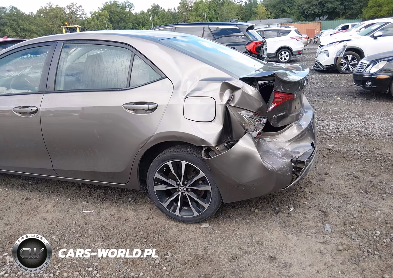 2017 Toyota Corolla Se VIN:2T1BURHE7HC830672 - 6