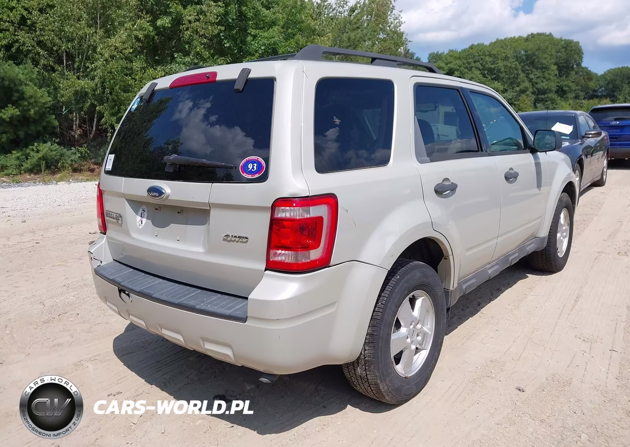 2009 Ford Escape Xlt VIN:1FMCU93729KA44450 - 4