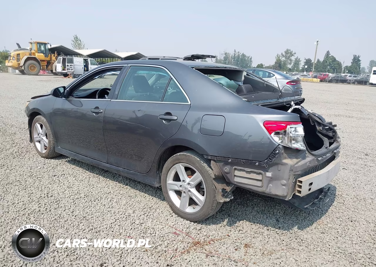 2014 Toyota Camry Se VIN:4T1BF1FK0EU344798 - 3