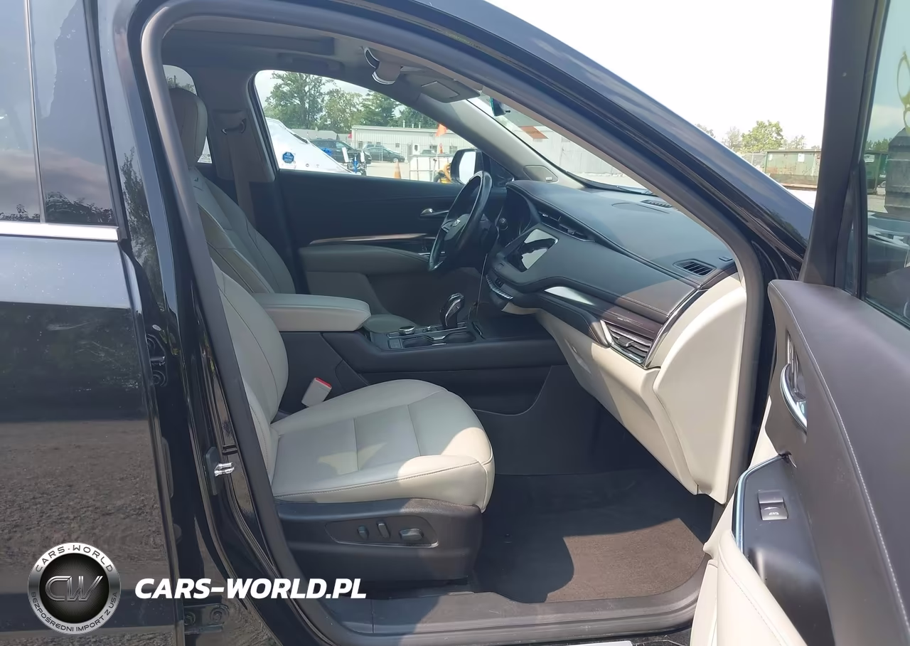 2019 Cadillac Xt4 Luxury VIN:1GYFZBR47KF126965 - 5