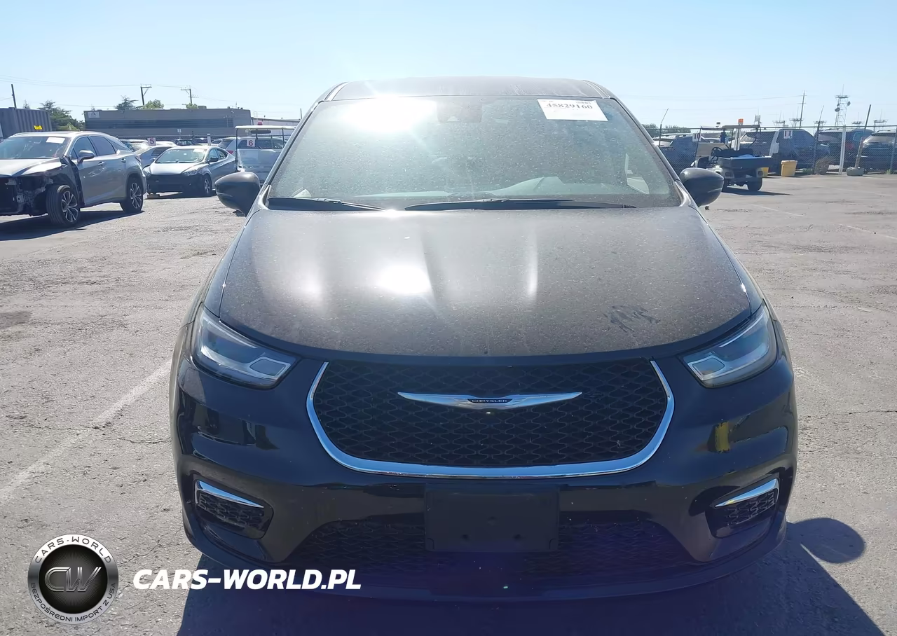 2022 Chrysler Pacifica Hybrid Touring L VIN:2C4RC1L73NR207511 - 6