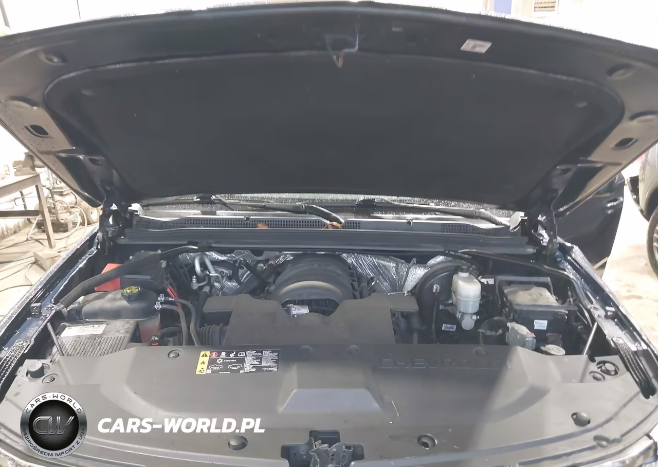 2018 Chevrolet Suburban Ls VIN:1GNSKGEC6JR107976 - 10