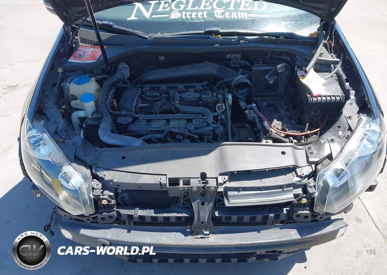 2010 Volkswagen Gti 2-Door VIN:WVWFV7AJ5AW408357 - 10
