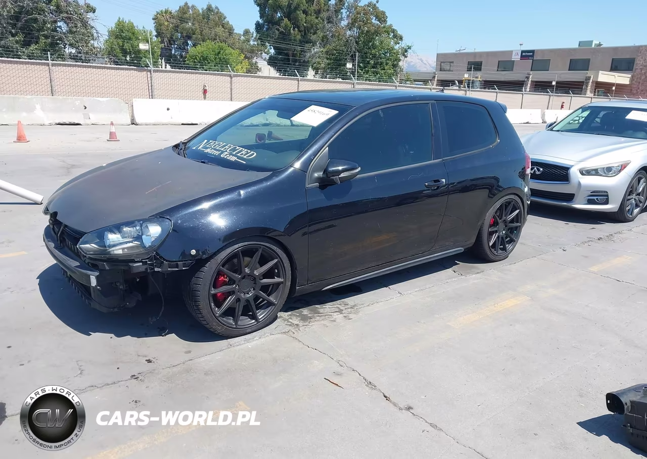 2010 Volkswagen Gti 2-Door VIN:WVWFV7AJ5AW408357 - 2