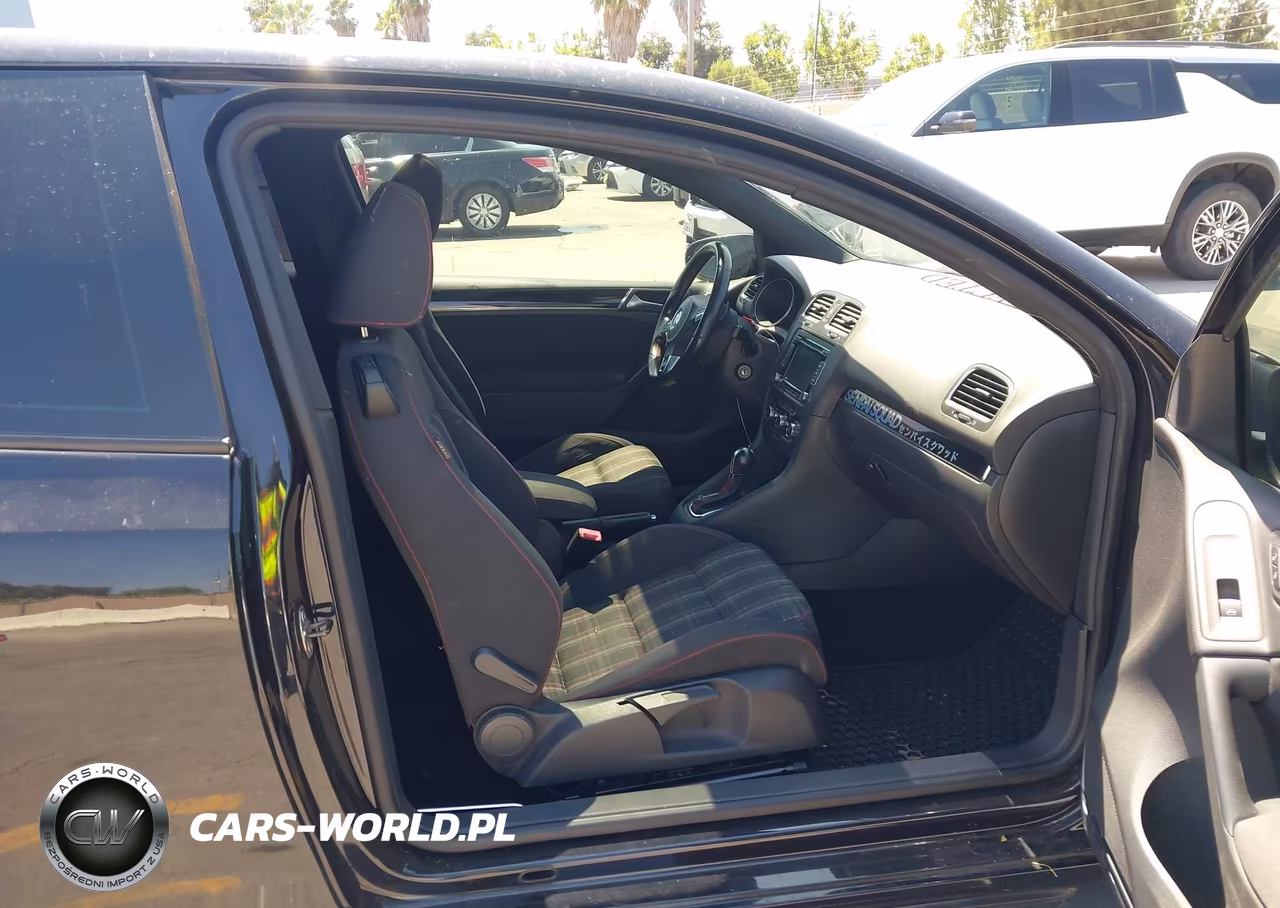 2010 Volkswagen Gti 2-Door VIN:WVWFV7AJ5AW408357 - 5