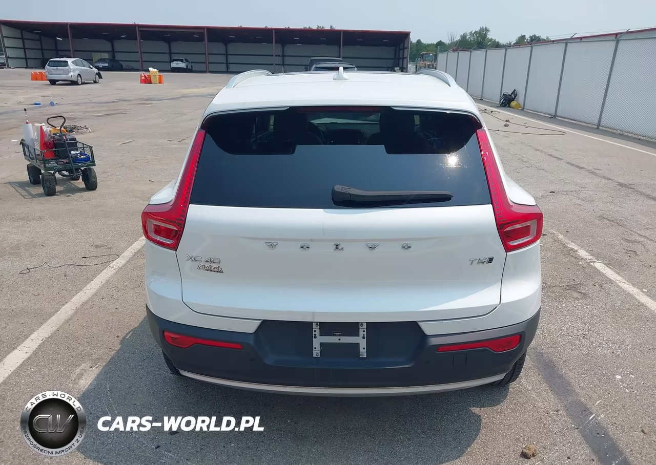 2022 Volvo Xc40 T5 Momentum VIN:YV4162UK5N2652227 - 17