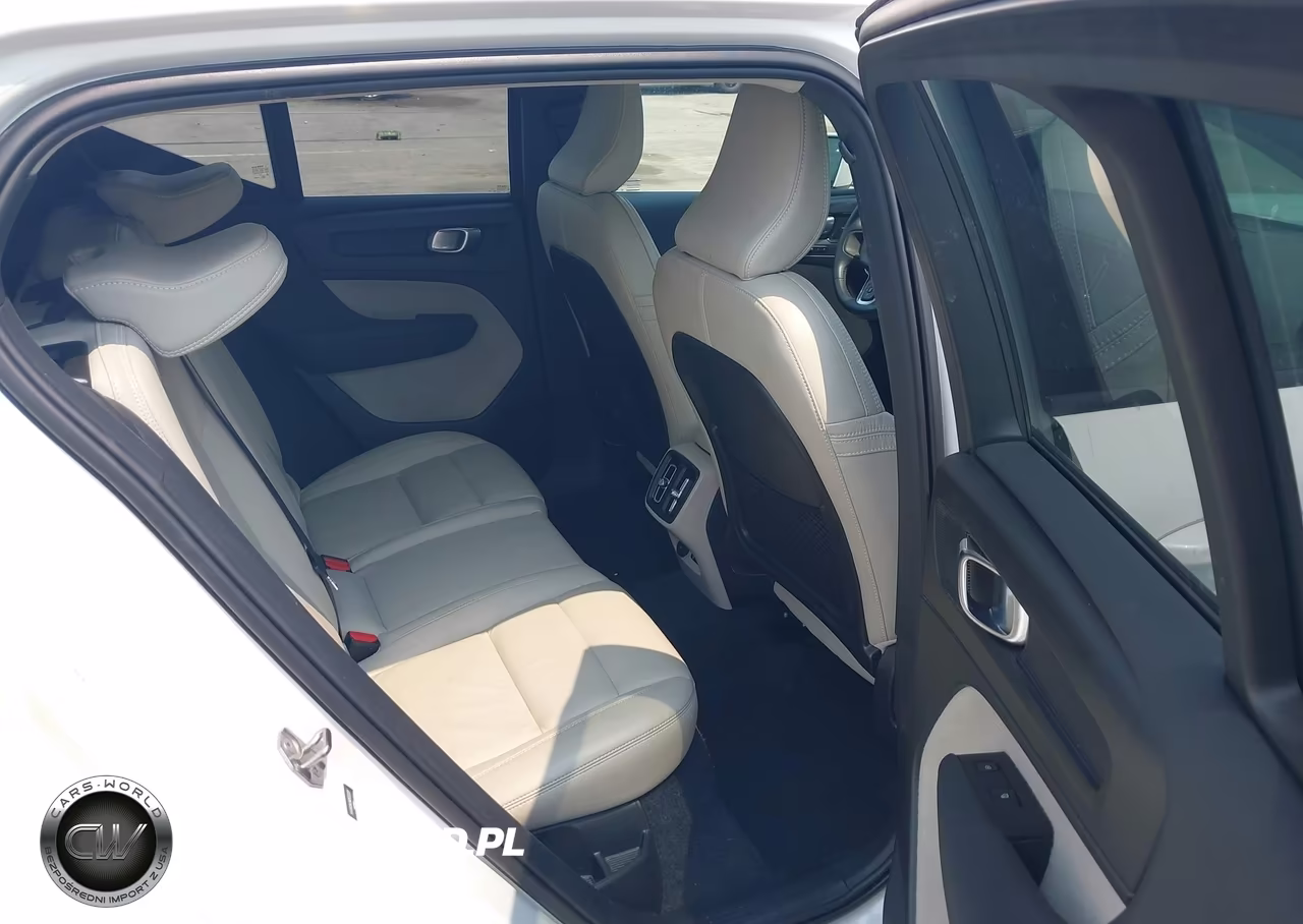 2022 Volvo Xc40 T5 Momentum VIN:YV4162UK5N2652227 - 8