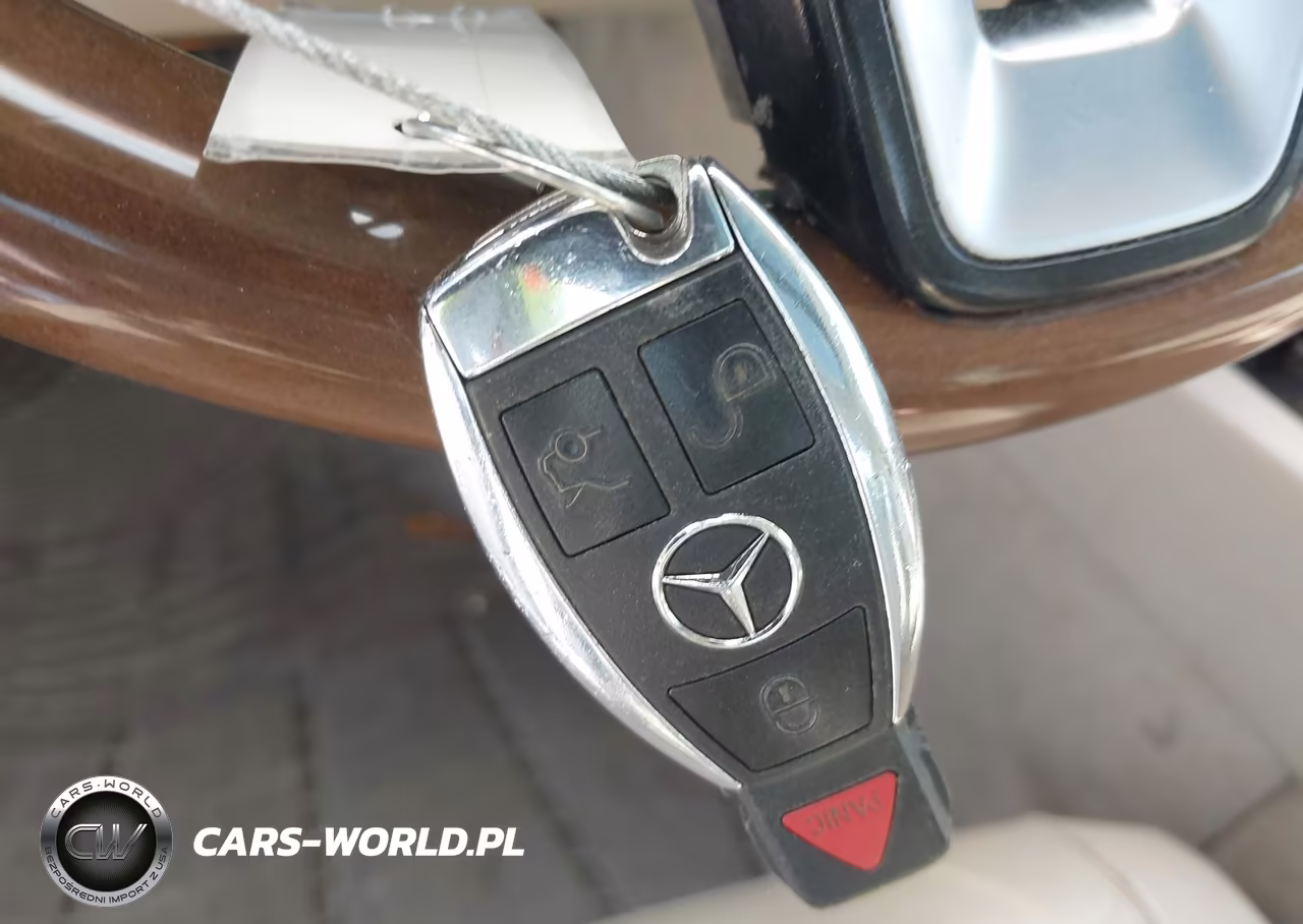 2013 Mercedes-Benz E 350 VIN:WDDKJ5KB4DF204410 - 11