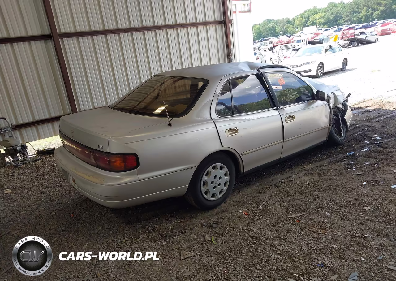 1994 Toyota Camry Le VIN:JT2SK12EXR0195869 - 4