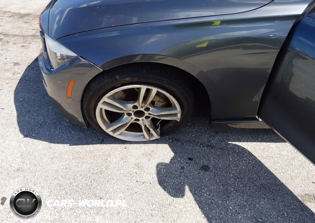 2015 BMW 328I xDrive VIN:WBA3B5C57FF963394 - 18